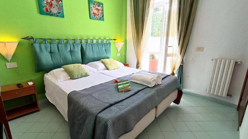 B&b per 2 persone, con Terrazza e Giardino nonché Piscina e Sauna a Chiaia