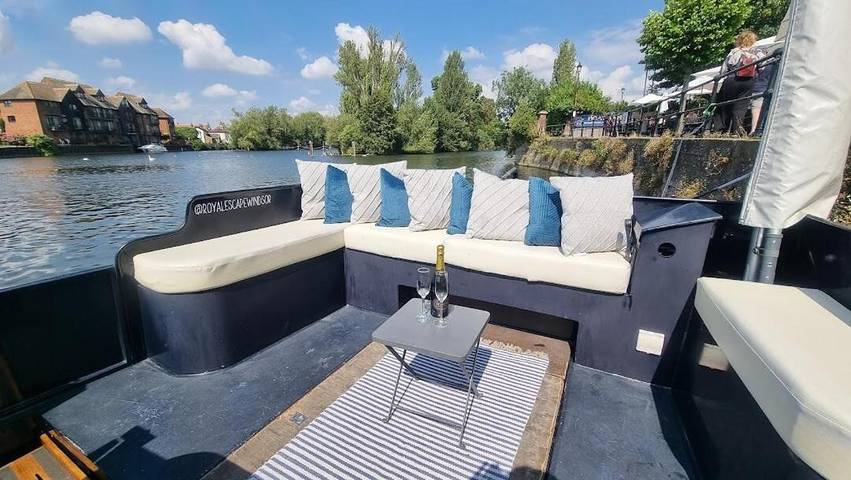 Boat for 4 people in Windsor