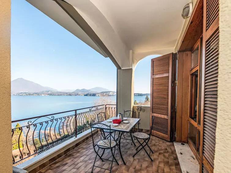 Apartamento entero, 2 estancias 4 Personas in Stresa, Comune di Stresa