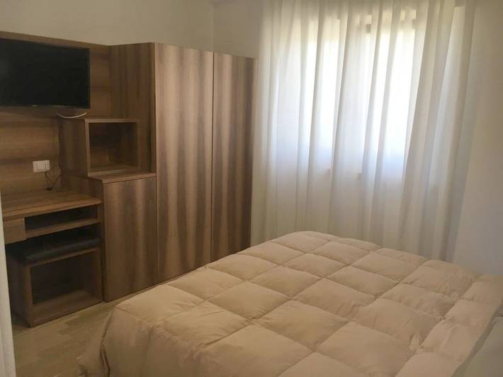 Location de vacances pour 2 personnes, avec Terrasse et Jacuzzi ainsi que Jardin et Piscine à Ariano Irpino - 3