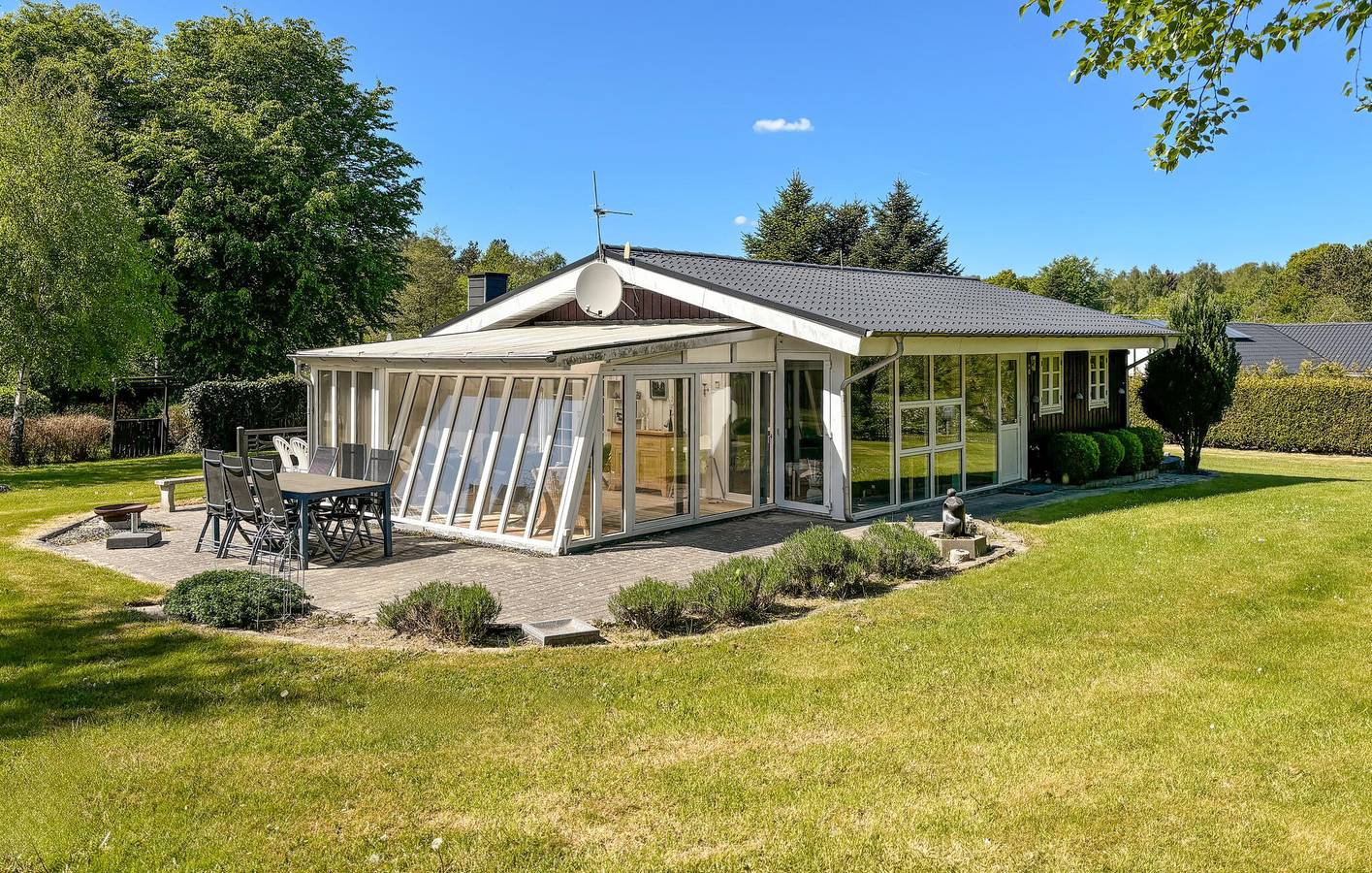 Ferienhaus für 8 Personen mit Terrasse in Louns, Farsø