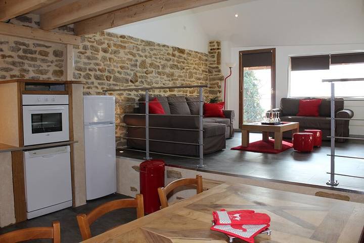 La Maison de l'Adèle in Saint-Cyr-Montmalin, Jura