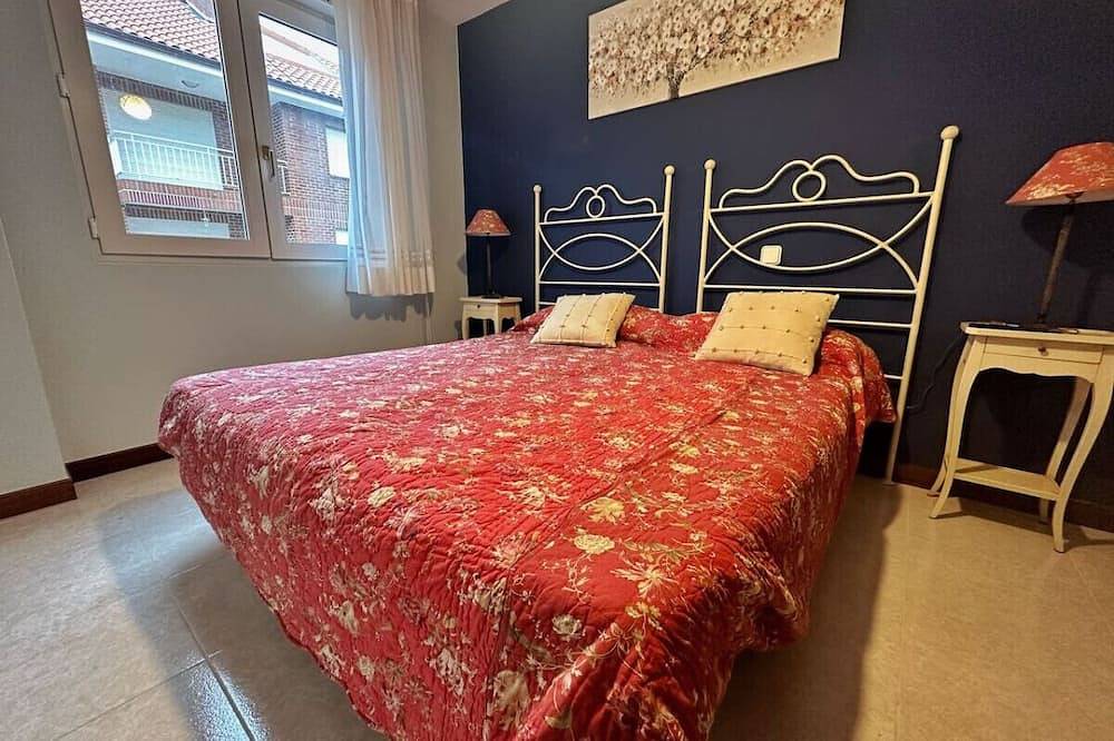 Apartamento entero, Apto céntrico con piscina - Cabo Quintres 12012 in Ajo, Bareyo