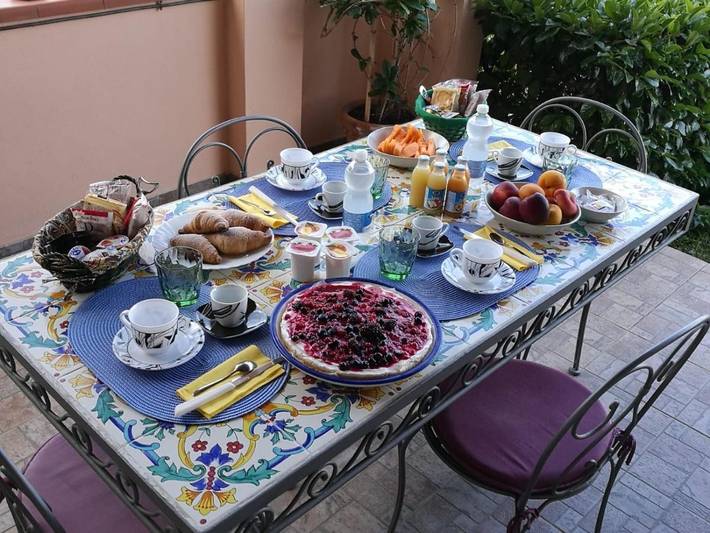 Bed and breakfast per 2 persone, con Terrazza e Giardino a Maratea