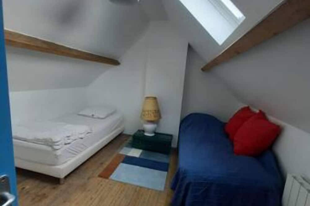 Maison de charme près de la plage in Les Petites Dalles, Saint-Martin-aux-Buneaux
