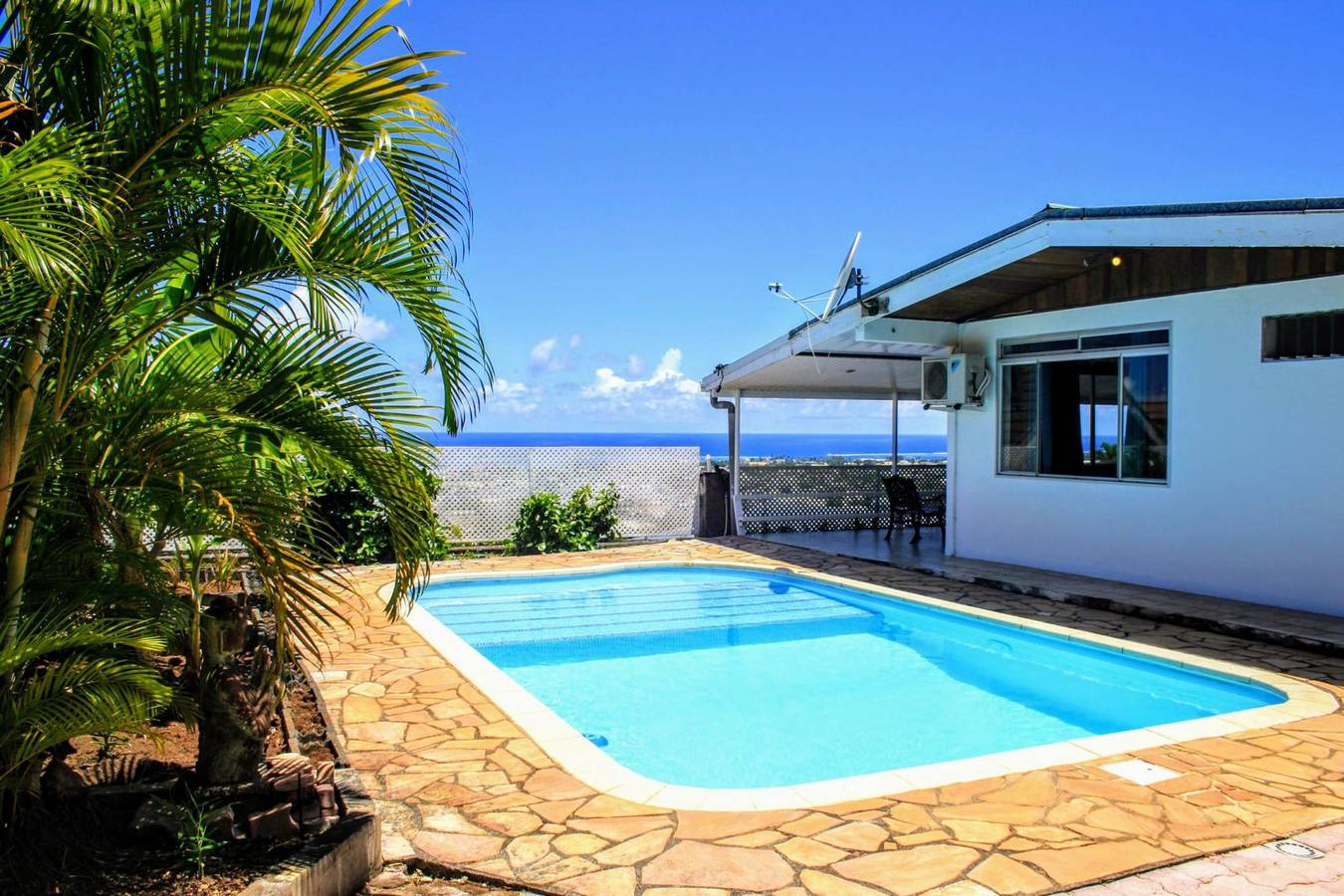 Tahiti - Fare Temahana in Papeete, Tahiti