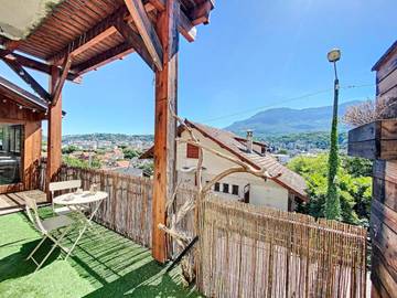 Appartement De Vacances pour 5 Personnes dans Tresserve, Région de Chambéry, Photo 2