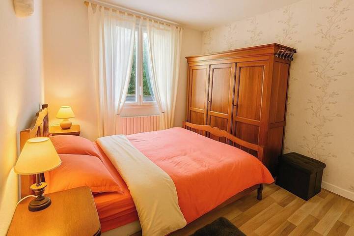 Location de vacances pour 10 personnes, avec terrasse et jardin à Pocé-sur-Cisse - 3