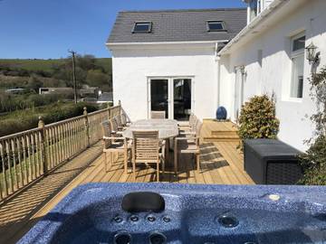 Cottage for 10 People in Ilfracombe, Devon, Photo 2