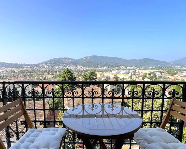 Apartamento entero, Magnífico apartamento con aire acondicionado para 4 personas en el centro de Hyères in Hyeres, Parque nacional Port-Cros
