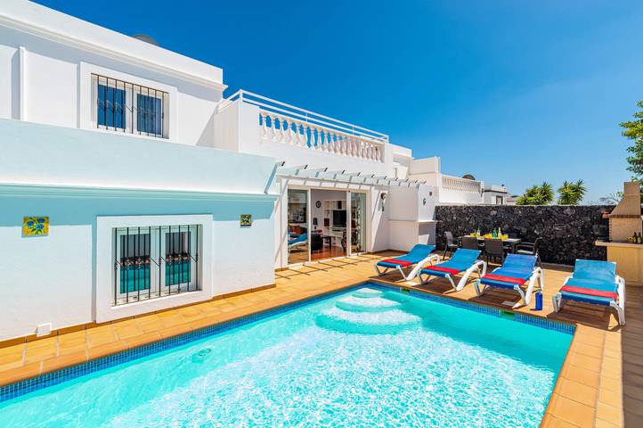 Villa for 6 people in Puerto del Carmen Old Town