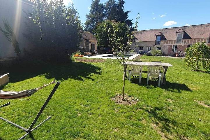 Location de vacances pour 8 personnes, avec Jardin et Piscine à Saint-Aubin-sur-Gaillon