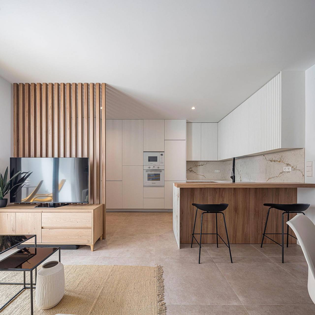 Kuma Luxury Holiday Spaces Sl — Lisboa Beach Apartment "Tropical¨  in San Pedro del Pinatar, Costa Cálida