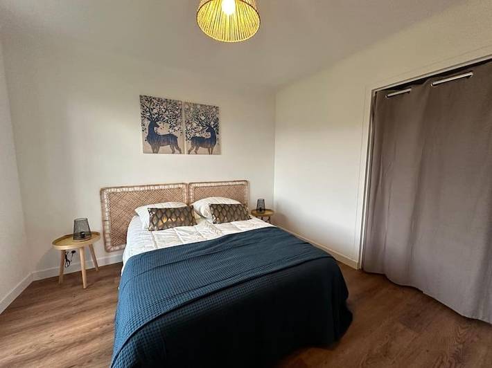 Gîte pour 6 personnes, avec Balcon et Terrasse ainsi que Jardin et Piscine à Saint-Esteben - 3