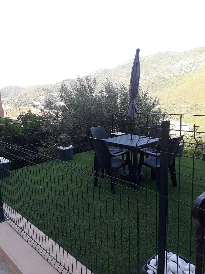 Gîte pour 2 personnes, avec terrasse à Occhiatana - 3