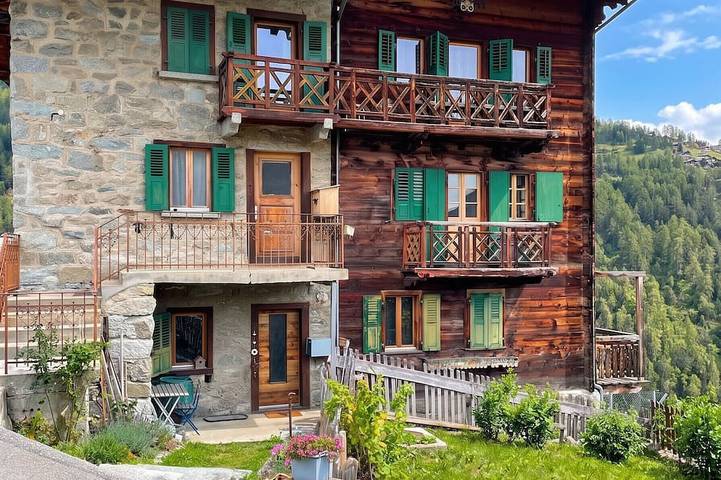 Gîte pour 5 personnes, avec balcon, animaux acceptés dans Mase