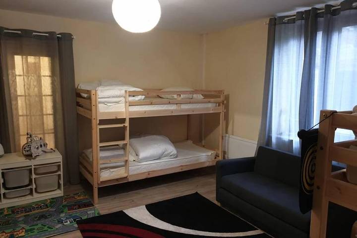 Location de vacances pour 14 personnes, avec jardin ainsi que sauna et vue, animaux acceptés dans Mortagne - 3