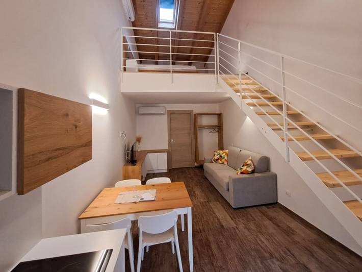 Ferienwohnung für 4 Personen, mit Terrasse und Garten in Roseto degli Abruzzi
