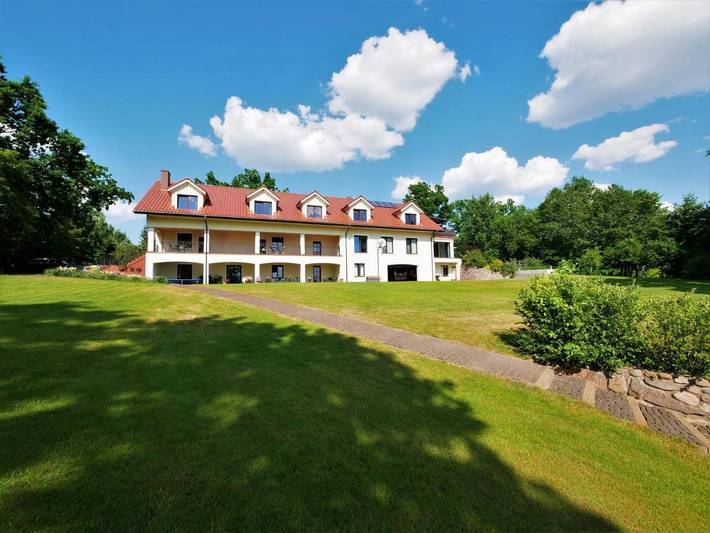 Apartmenthotel für 5 Personen, mit Garten und Terrasse, mit Haustier in den Masuren
