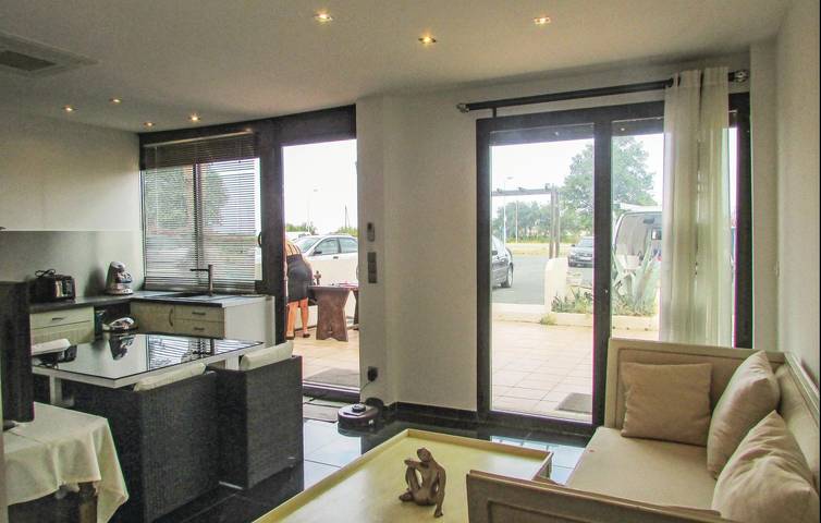 Entire holiday apartment, Beachside Apartment with Terrace and Parking - Aregno Plage 200m in Aregno, Calvi region