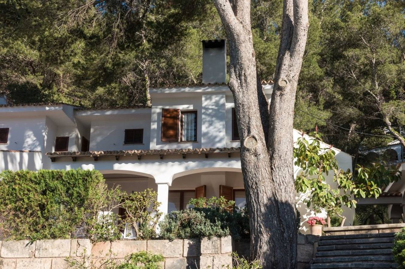 Beautiful house with Wifi, air conditioning and pool in exclusive urbanization in Cala Sant Vicenc, Pollença