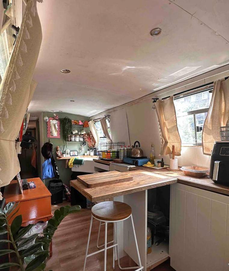 Mobile Home in Hackney, London