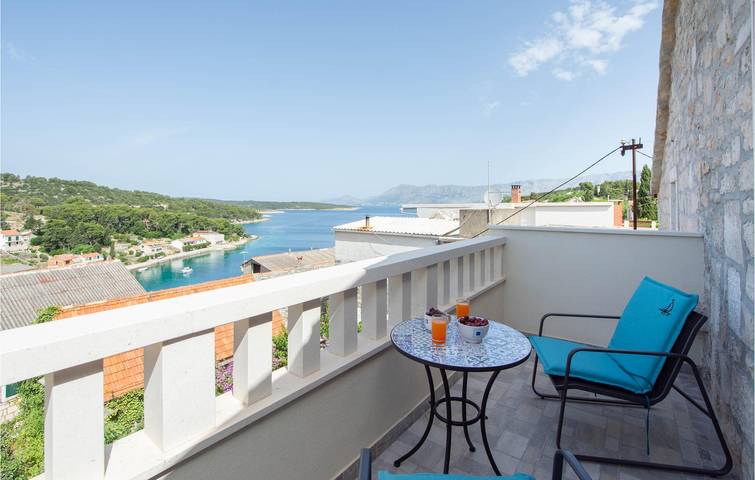 Charmante 2-Zimmer-Wohnung mit Terrasse in Strandnähe und guter Infrastruktur in Povlja, Brac