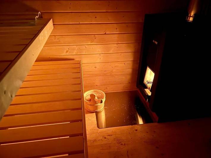 Ferienwohnung für 8 Personen, mit Balkon und Terrasse sowie Whirlpool und Garten in Battenberg - 4