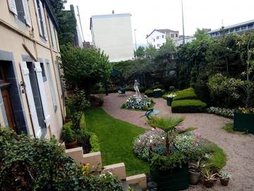 Cottage pour 2 personnes, avec terrasse et jardin à Clermont-Ferrand