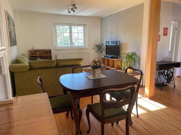 Ferienwohnung für 8 Personen, mit Garten in Klotzsche