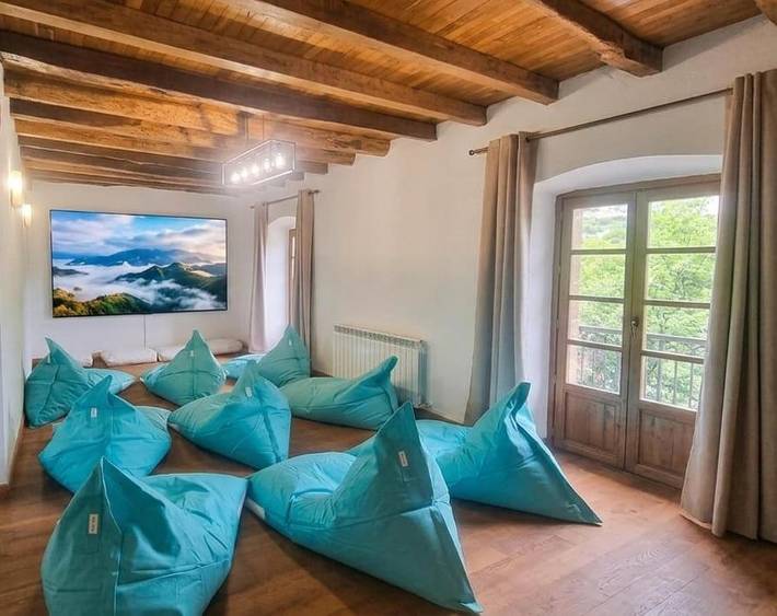 Casa de vacaciones para 10 personas, con Balcón y Jacuzzi además de Terraza y Jardín en Navarra - 3