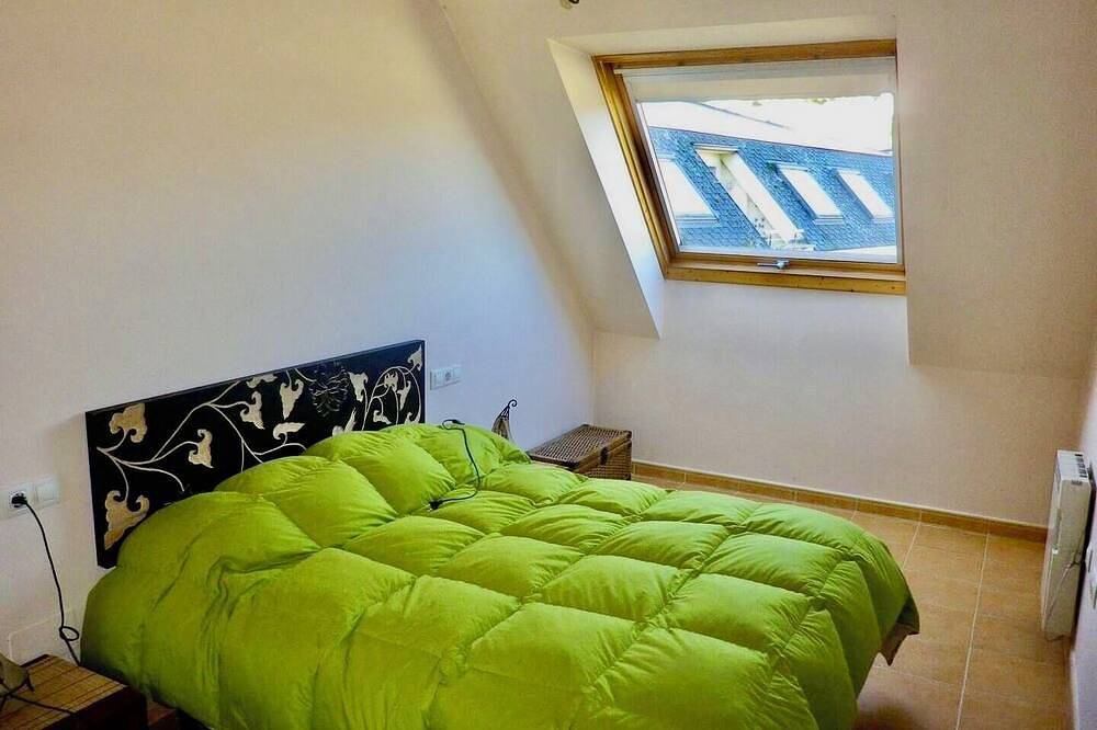 Entire apartment, Penthouse 5 minutes from everywhere. Ideal house for families with pets in Viveiro, Galician Coast