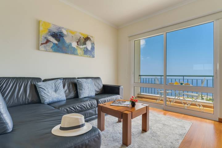 Gîte pour 5 personnes, avec vue sur l’océan ainsi que terrasse et vue à Câmara de Lobos - 3