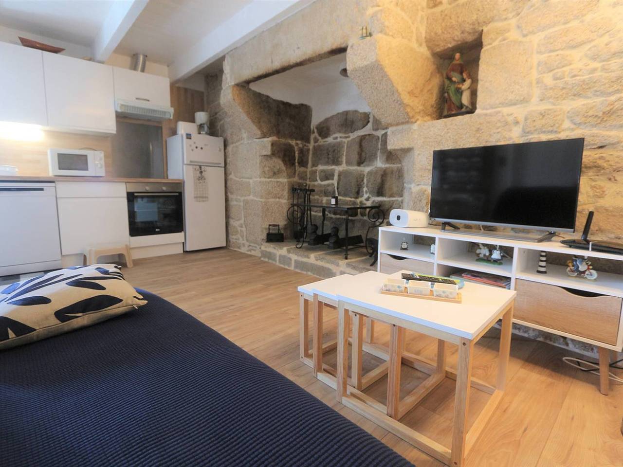 Ganze Wohnung, Combrit Sainte-Marine: Renoviertes Duplex mit privatem Garten und Hafenblick in Combrit, Quimper und Umgebung