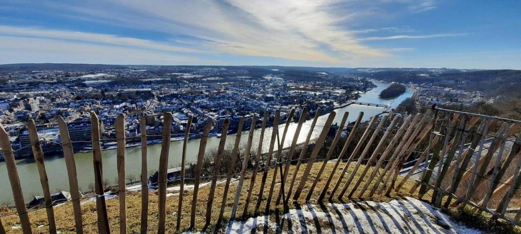 Bateau pour 2 personnes, avec terrasse et vue à Namur - 4