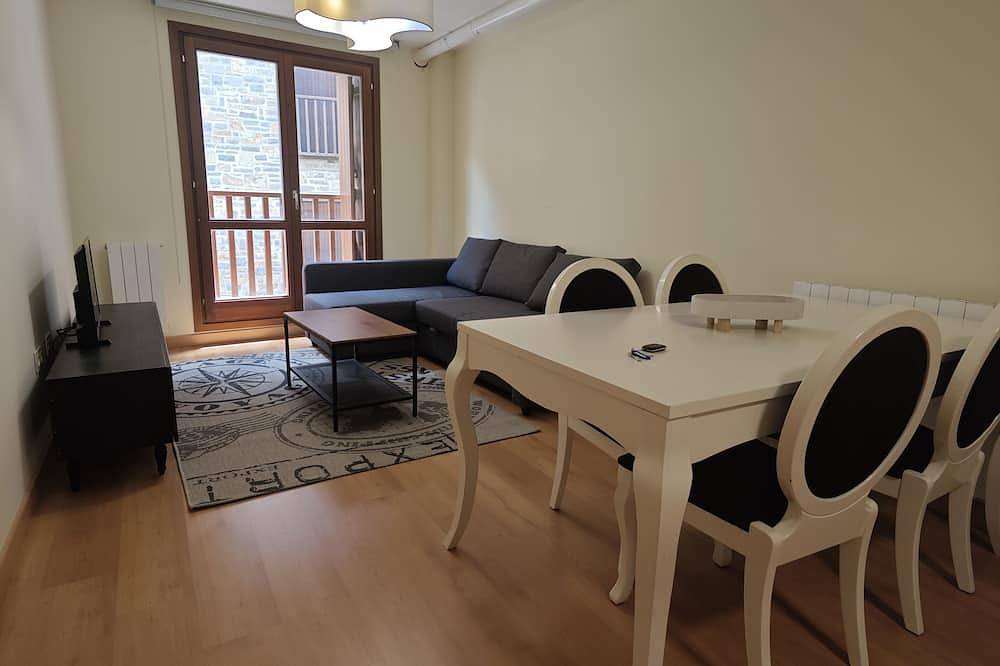 Ganze Wohnung, Escarrilla Estudio Nómada - tucasaenlospirineos in Escarrilla, Sallent de Gállego
