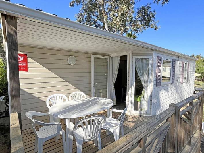 Camping pour 6 personnes, avec Terrasse et Piscine à Le Barcarès - 2