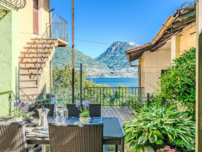 Ferienwohnung für 4 Personen, mit Terrasse und Garten sowie Seeblick in Santa Maria Rezzonico - 2