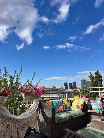 Ferienwohnung für 5 Personen, mit Garten und Ausblick in Wien