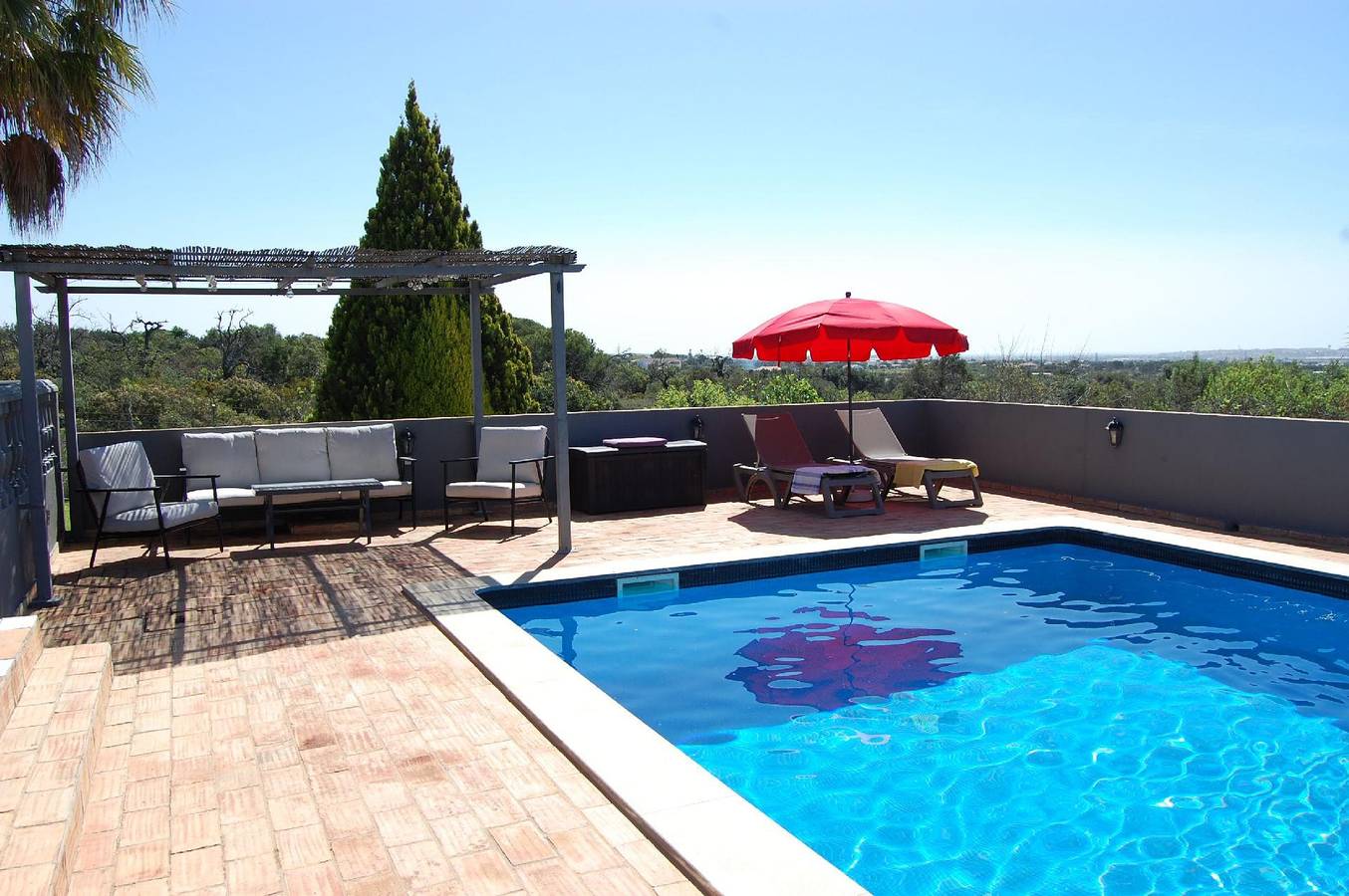 Villa mit 4 Schlafzimmer, Wlan und Blick zum Meer in Faro, Faro Distrikt
