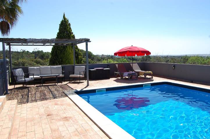 Ferienhaus für 10 Personen, mit Terrasse und Garten, mit Haustier in Faro - 4