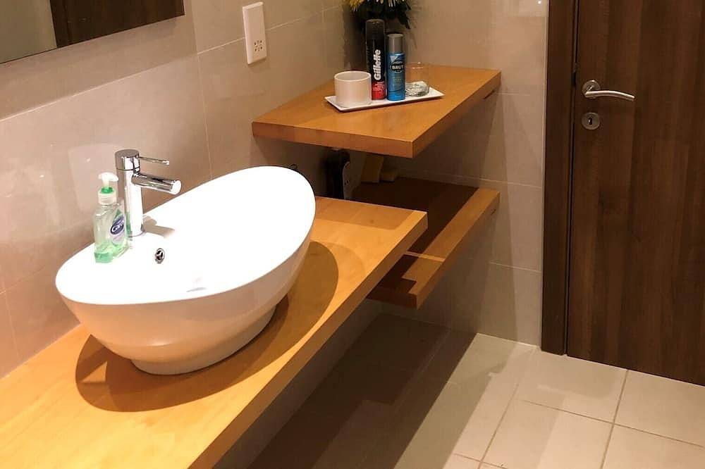 Ganze Wohnung, Apartment in a tranquil environment with fantastic views of the Mediterranean in Għajnsielem, Gozo