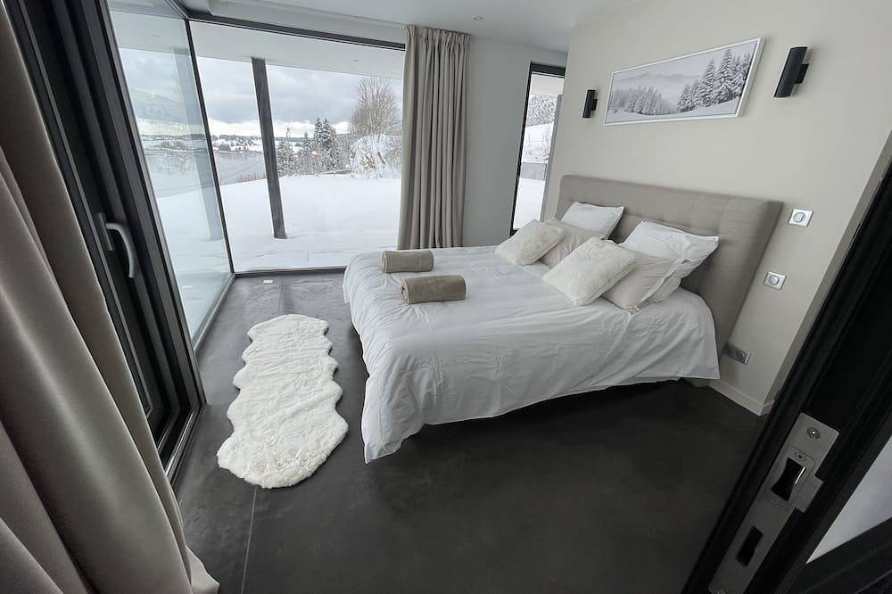 Appartement entier, Appartement moderne vue sur le lac in Grande-Rivière, Parc naturel régional du Haut-Jura