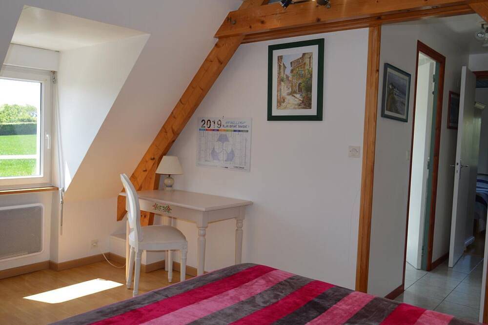 Grande maison familiale idéale pour découvrir le Cotentin in Les Moitiers-d'Allonne, Côte de la Déroute