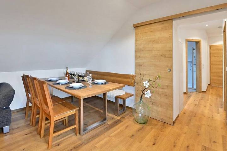 Ferienwohnung für 5 Personen, mit Sauna und Garten sowie Balkon in Poppenhausen - 2