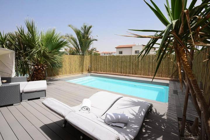 Holiday apartment for 6 people, with terrace and view as well as garden - 1
