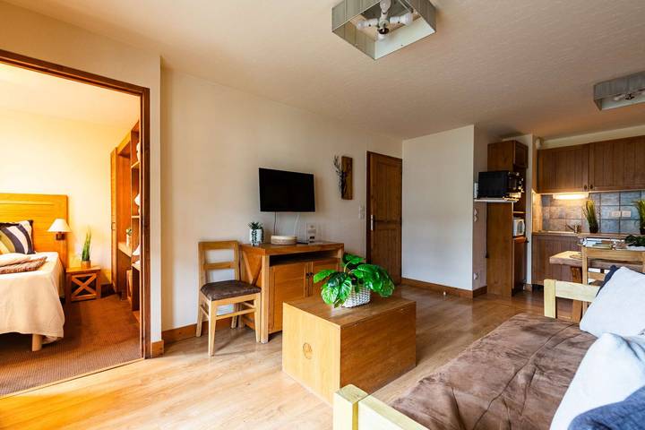 Ganze Ferienwohnung, Ferienwohnung für 6 Personen mit Pool in Saint-Lary-Soulan, Nationalpark Pyrenäen