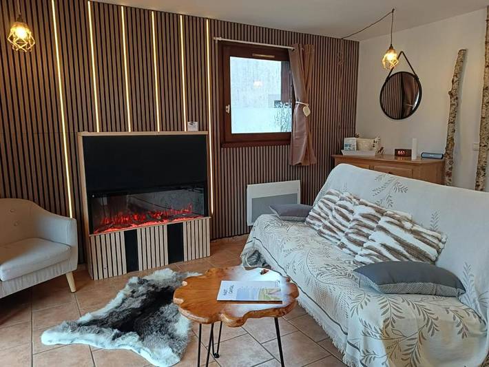 Location de vacances pour 6 personnes, avec jardin, animaux acceptés à Valette