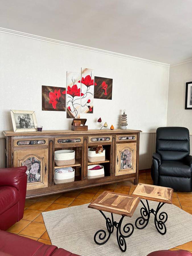 Gîte pour 6 personnes, avec vue ainsi que terrasse et jardin à Auvers