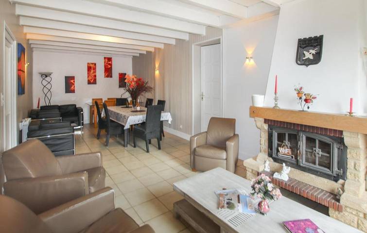 Location de vacances pour 4 personnes, avec terrasse à Saint-Julien-du-Gua